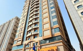 Royal Tulip Sharjah Hotel Apartments الشارقة رويال توليب